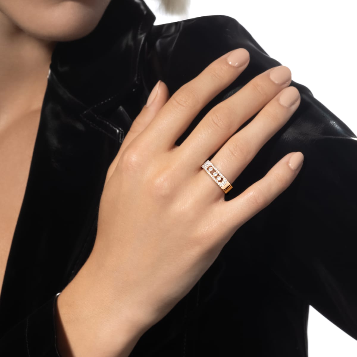 Move Noa密镶钻石 Yellow Gold Diamond For Her Ring 06129-YG