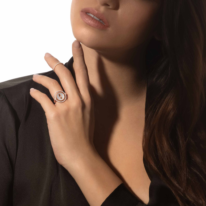 Anillo Lucky Move PM Nácar blanco