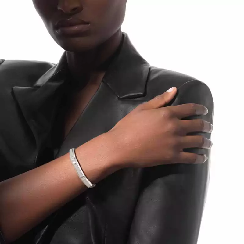 Moderniste con pavé MM