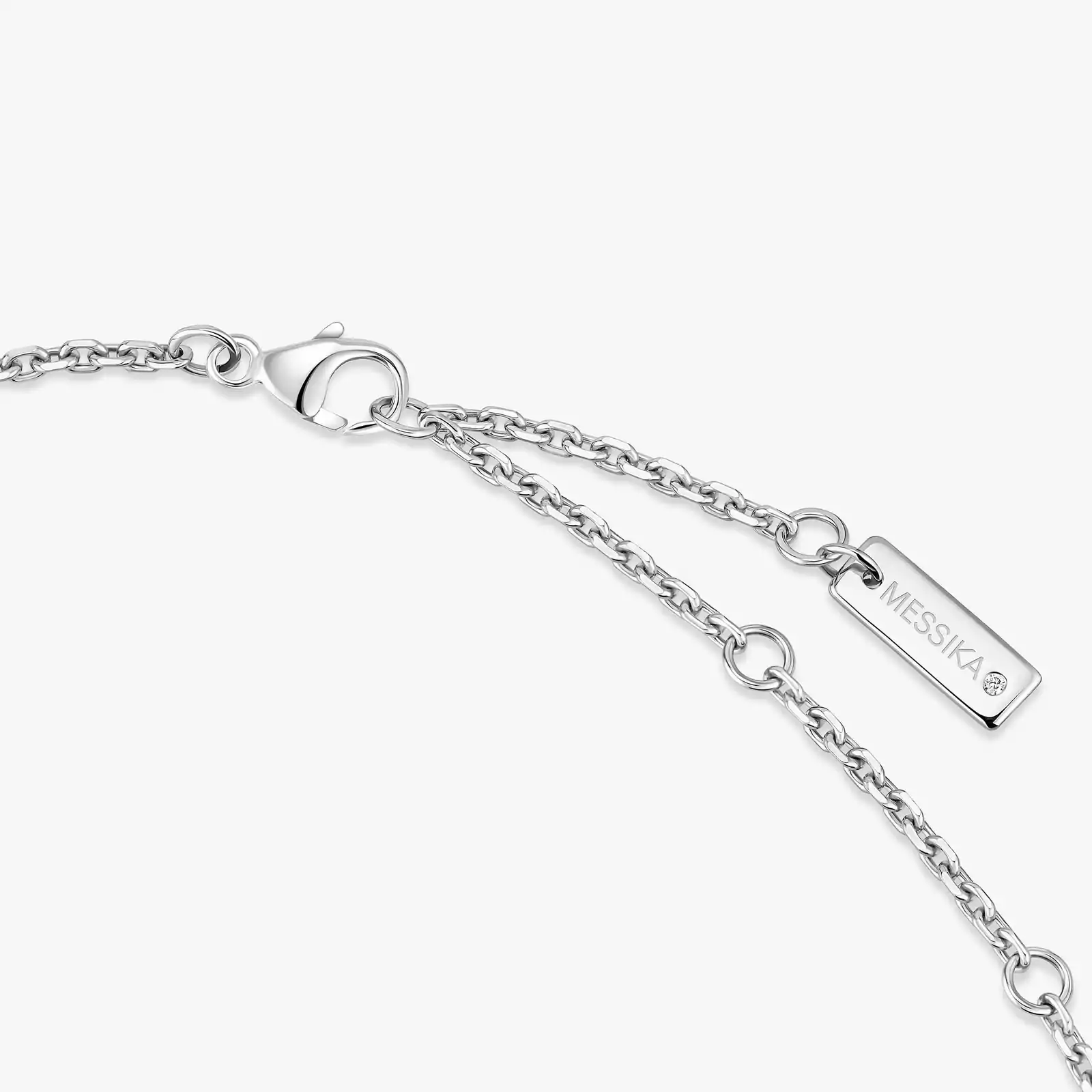 Move Classique Ciselé White Gold For Her Diamond Necklace 14667-WG